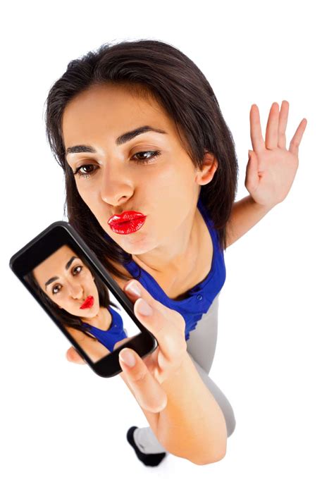 How to Take the Perfect Magic Mirror Selfie